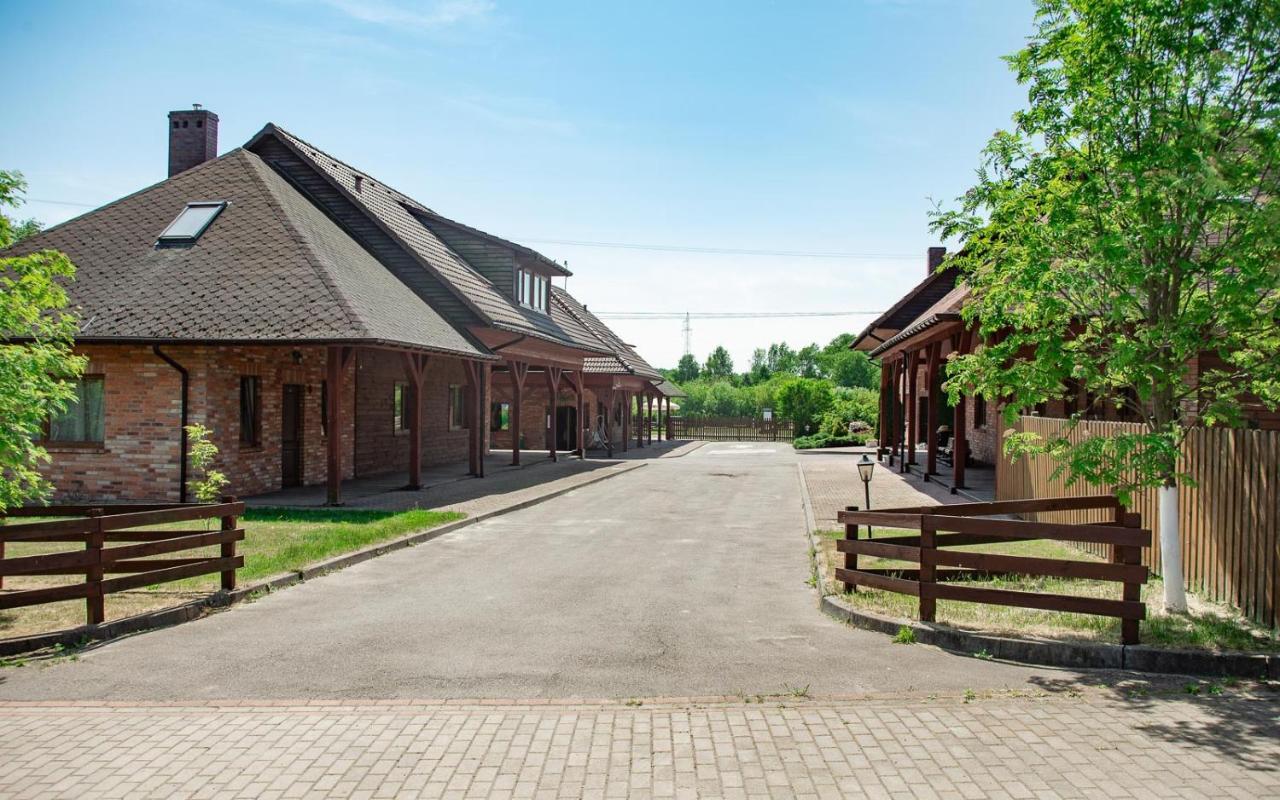 Villa Podkowa Police Exterior foto